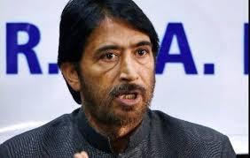 G A Mir condemns killing of four cops in Sopore